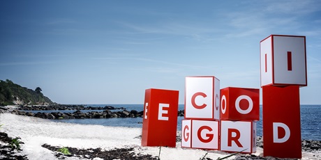 EcoGrid demonstration project at Bornholm in which DTU Elektro, Center for Electric Power and Energy 