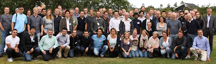 20120912_seminar_group_photo_720pix