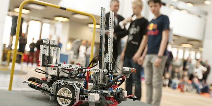 Team RCE brugte kun Lego til opbygning af robotten. Foto: Mikal Schlosser